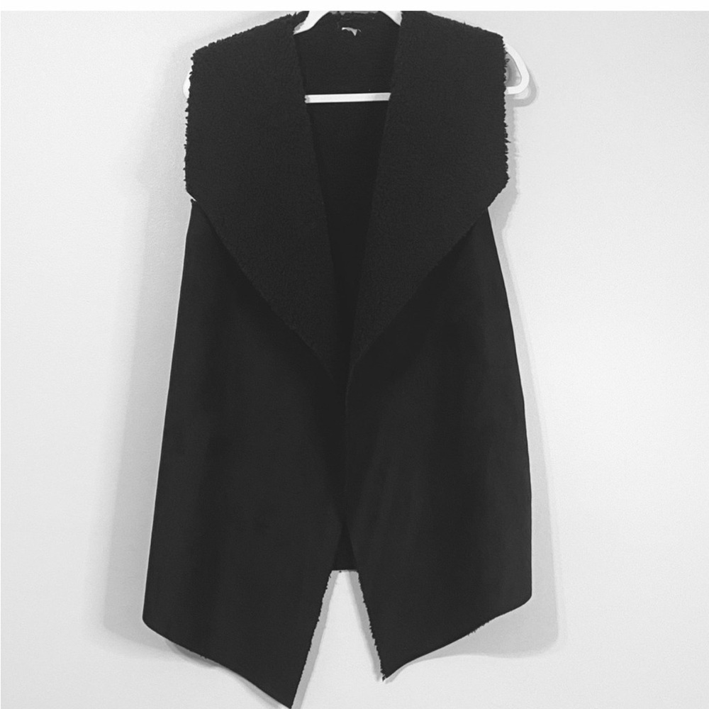 Black Women's Suede and Sherpa Vest